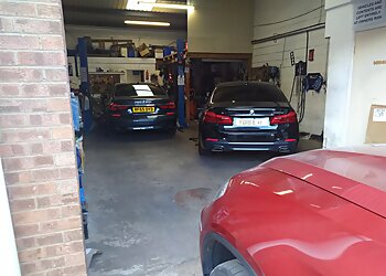 Peter's Garage