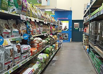 3 Best Pet Shops In Bolton, UK - Expert Recommendations