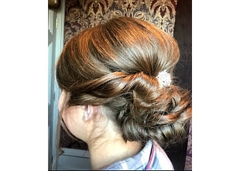 3 Best Hairdressers in Newark On Trent, UK - Expert 