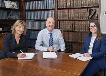 Pinkney Grunwells Lawyers LLP
