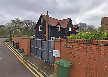  Pinnacle Logistics Ltd