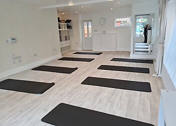 Luton yoga classes Platinum Wellness  image 1