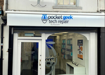 Colchester cell phone repair Pocket Geek Tech Repair image 1