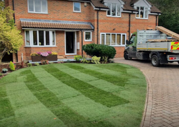 Premier Grounds & Garden Maintenance