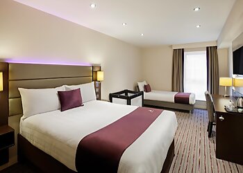 Premier Inn Basildon (East Mayne) hotel