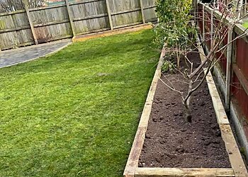 Stockport landscape gardeners Premier Landscaping Services image 1