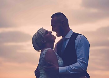 Pretty Green Photography