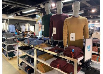 3 Best Clothing Stores in Reading, UK - ThreeBestRated