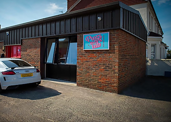 Pugs in a Tub Pugs in a Tub