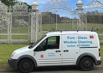 Flintshire window cleaners Pure-Glass image 1