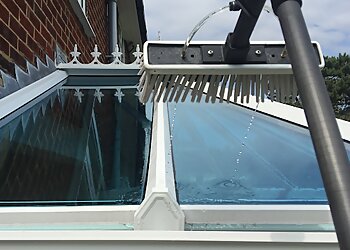 Pure H2o Pro Window Cleaning