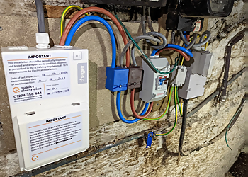 Quality Electrician Quality Electrician
