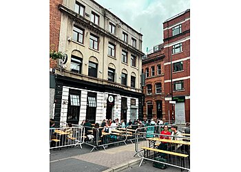 Quarter House Beer & BBQ