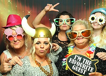 Quick Change Photo Booth