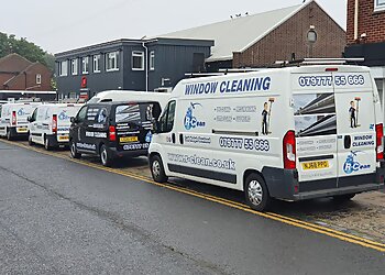 Shiremoor window cleaners R-Clean Ltd. image 1