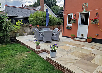 R M Sargeant Landscaping and Fencing ltd