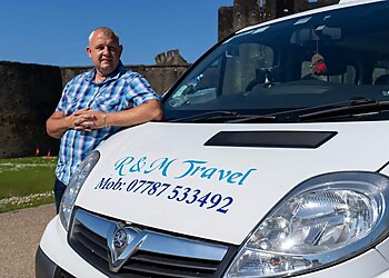 Caerphilly taxis R&M Travel image 1