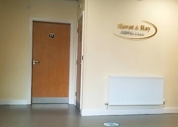 Ravat & Ray Dental Care Oldham