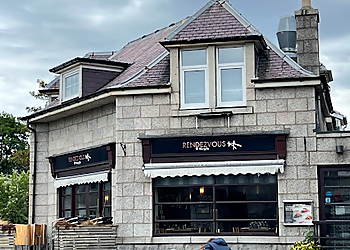 Rendezvous At Nargile