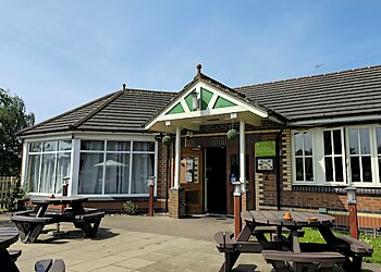 Ridgacre Table Table