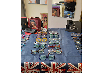 Robert Glass Opticians