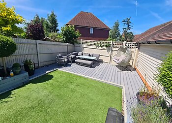 SK Landscaping and Gardening Services