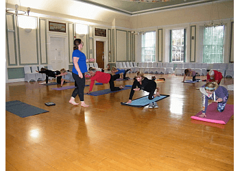 SMYL - Sports Massage & Yoga Lessons