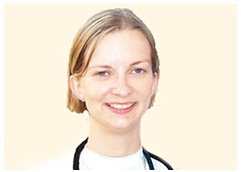 Leicester osteopath Sophie Bevin, Bsc (Hons) Ost Med - ABSOLUTE HEALTH image 1