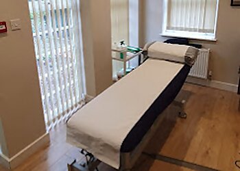 Sam Hodges M.Ost - BIRMINGHAM OSTEOPATHY