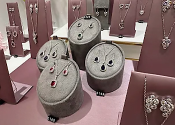 Samuel Perry The Family Jeweller