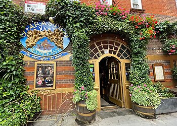Sarastro Restaurant