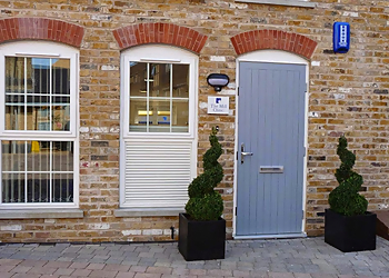 Shelley Machin, MOst - THE MILL CLINIC