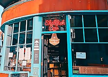 Shellfish Cow Restaurant & Bar