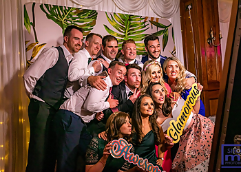 Shoot Me Photobooths Shoot Me Photobooths