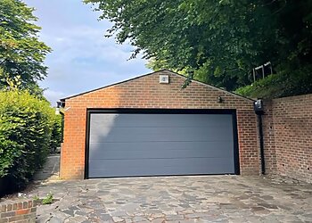 Skandoor Garage Doors