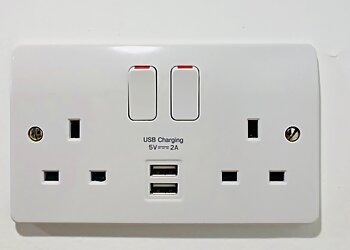 Smart Electricians Ltd.