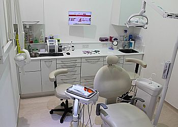 Smile Tech Dental & Implant Centre
