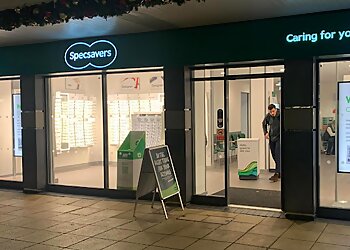 South Gloucestershire opticians Specsavers Yate image 1