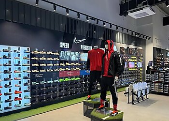 Sports Direct Merryhill Centre