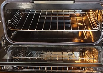 Squeaky Clean Ovens