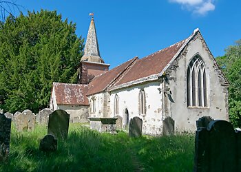 New Forest churches St Nicholas Church image 1