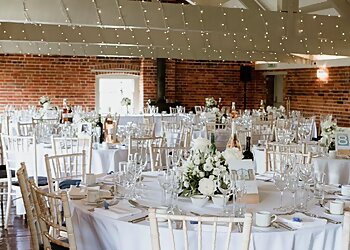 Stacey Page Weddings