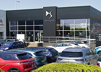 Manchester car dealerships Stellantis &You DS Store Manchester image 1