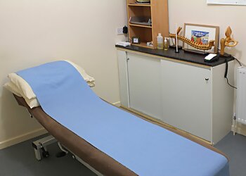 Steven Ojari, M.Ost - BANNERDALE OSTEOPATHS