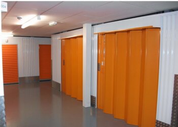 Storage Giant Swansea