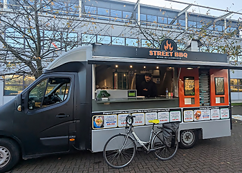 Street BBQ Food-Van
