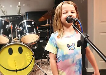 Strings Music School