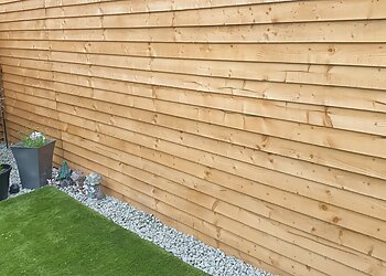SUNDERLAND FENCING AND LANDSCAPING