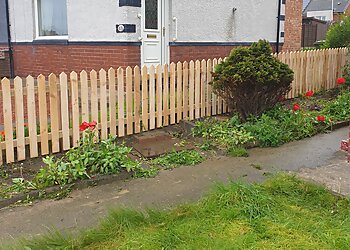 SUNDERLAND FENCING AND LANDSCAPING