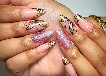 Sunflower Nails Bury